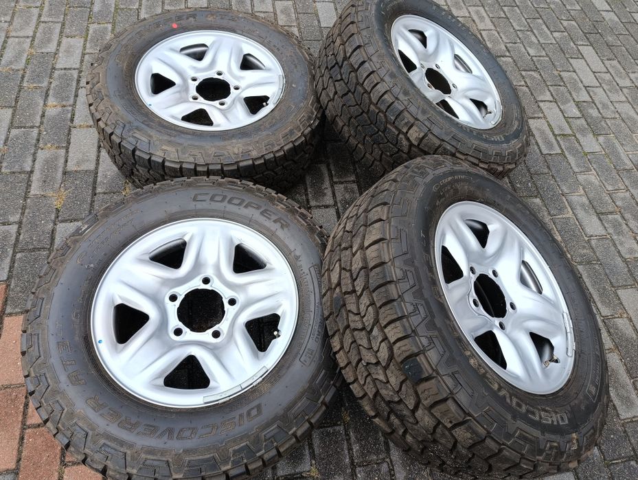 Koła TOYOTA Land Cruiser 200 Felgi 17" Cali 8jx17