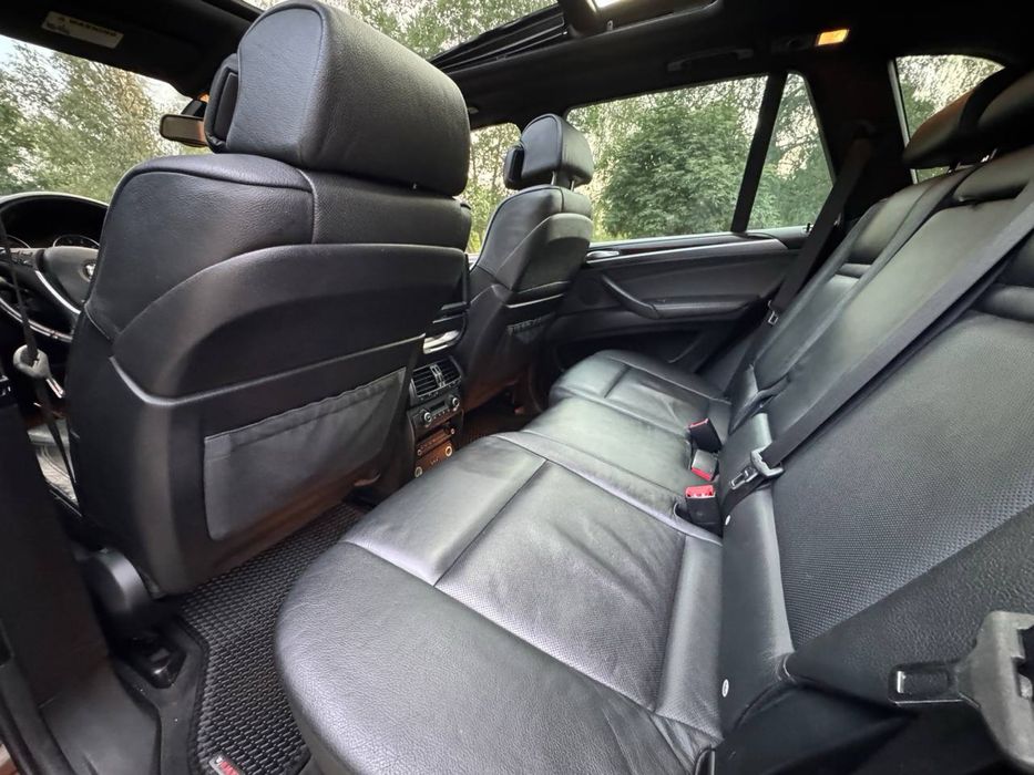 Продам bmw x5 4.8 газ