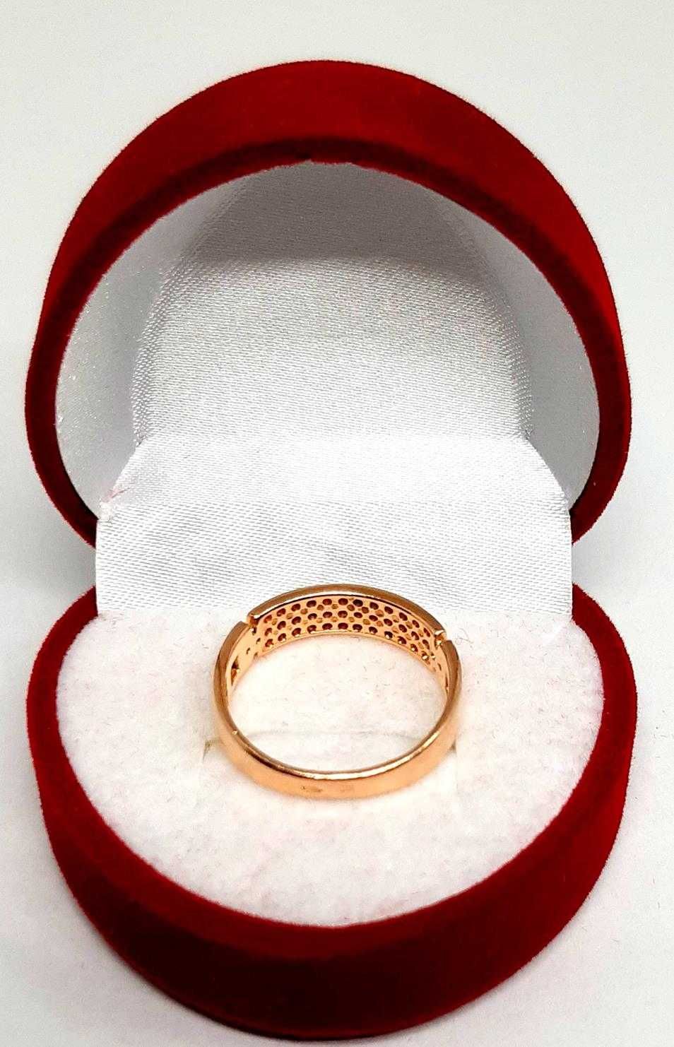 Złoty pierścionek z Cyrkoniami PR.585  W:2,92gr R.14 InterSKLEP