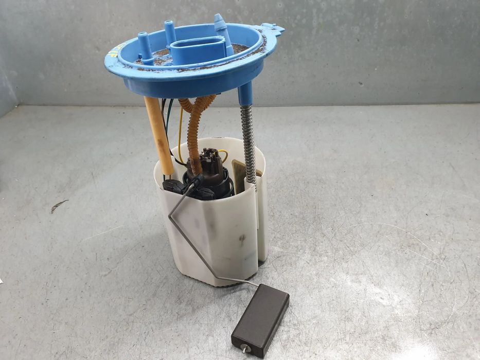 Bomba de combustível VOLKSWAGEN Golf VI (5K1)