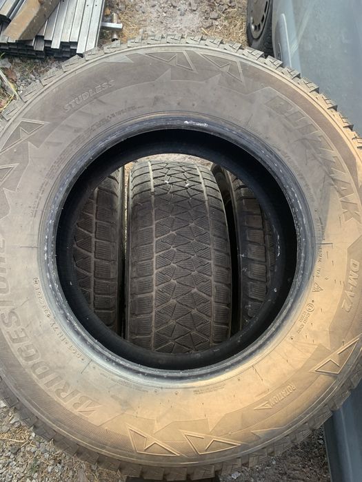 Шини 265/65 R17 Bridgestone Blizzak DM-V2-4од.
