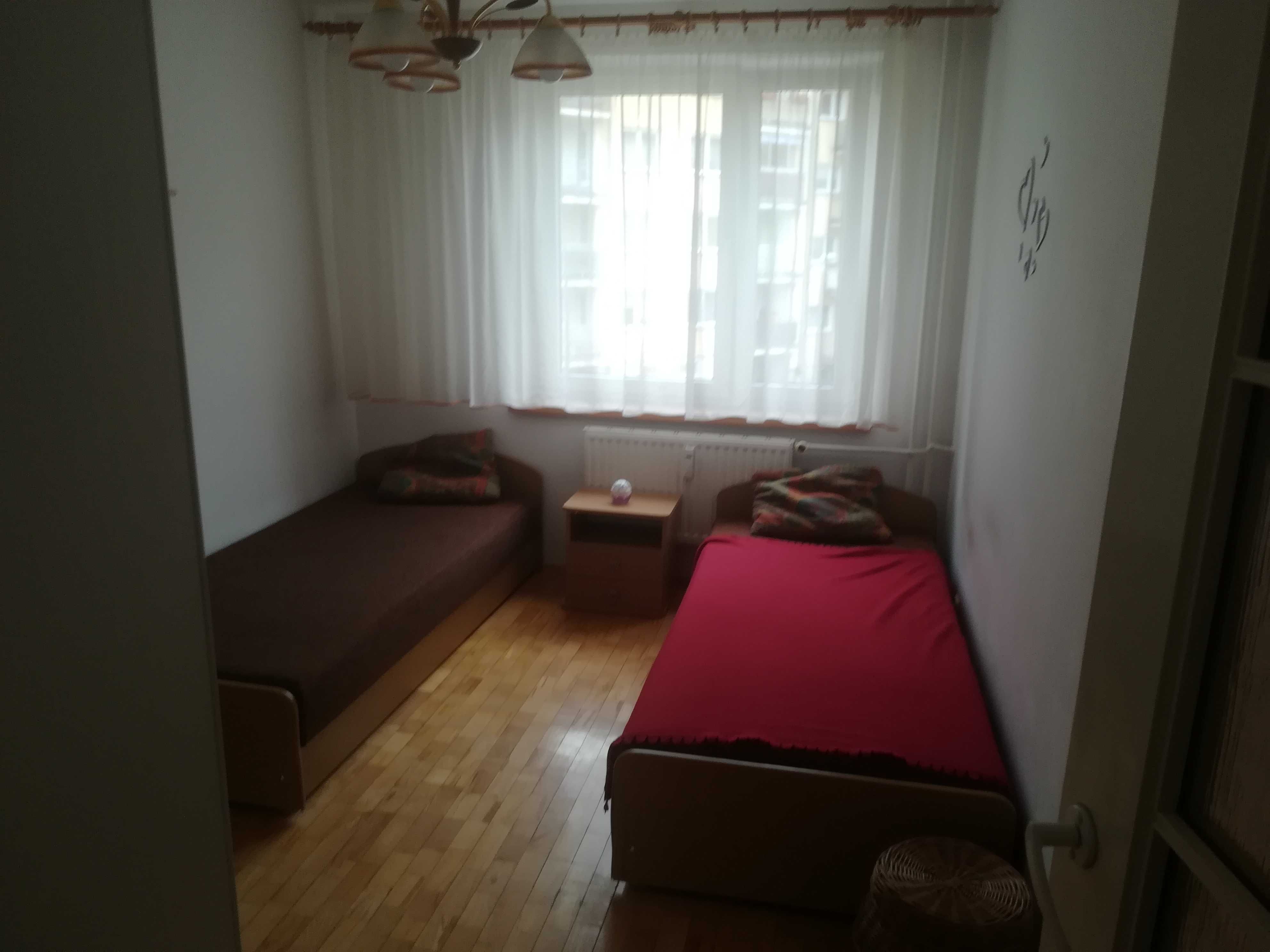 Mieszkanie Jaroty (3 pokoje) 2400zł z opłatami