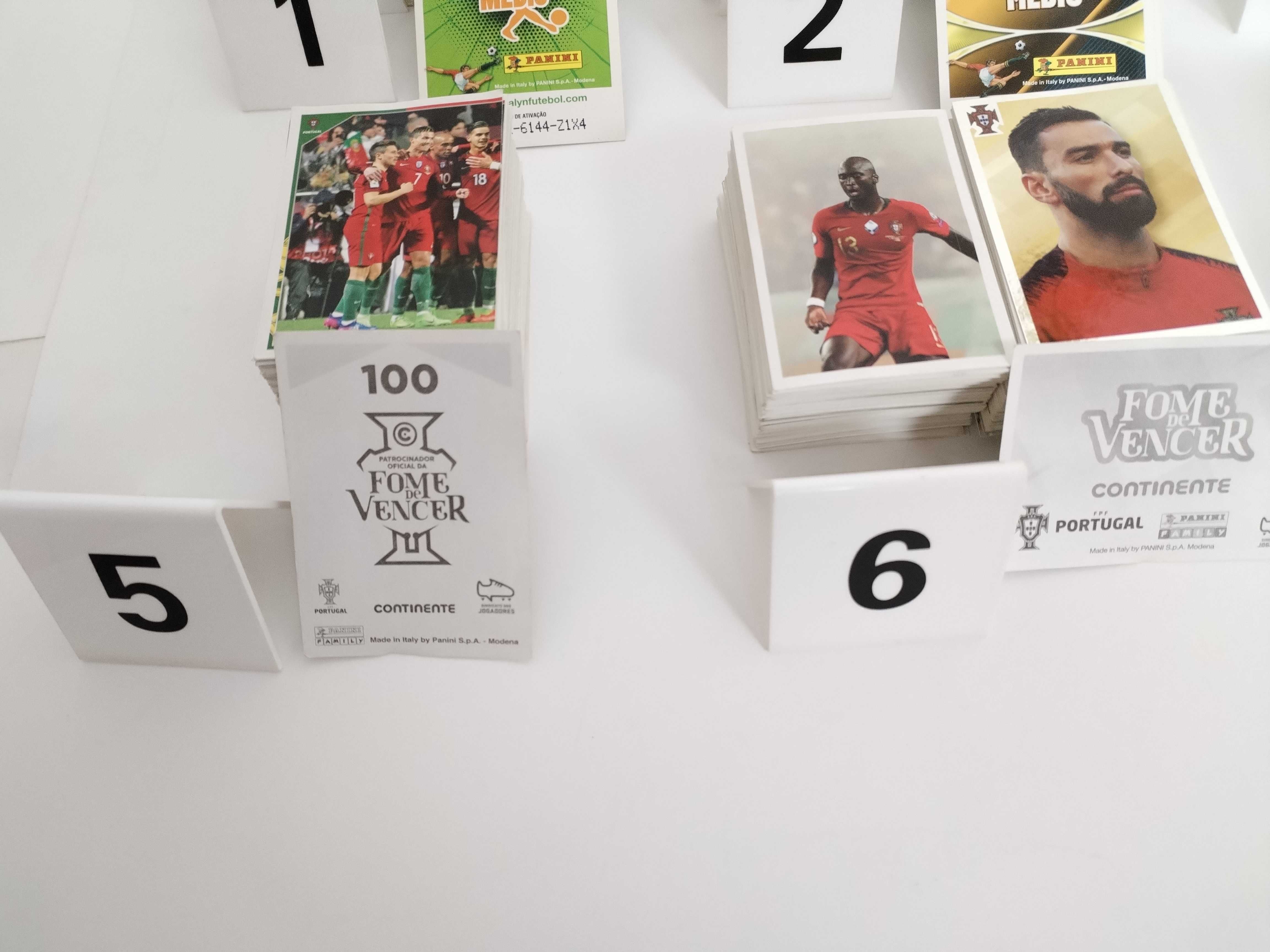 Cromos vários de Futebol