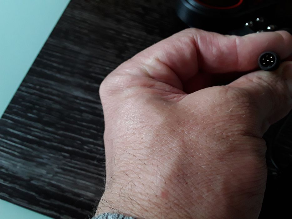 Acelarador para trotinete de indicador ou polegar.