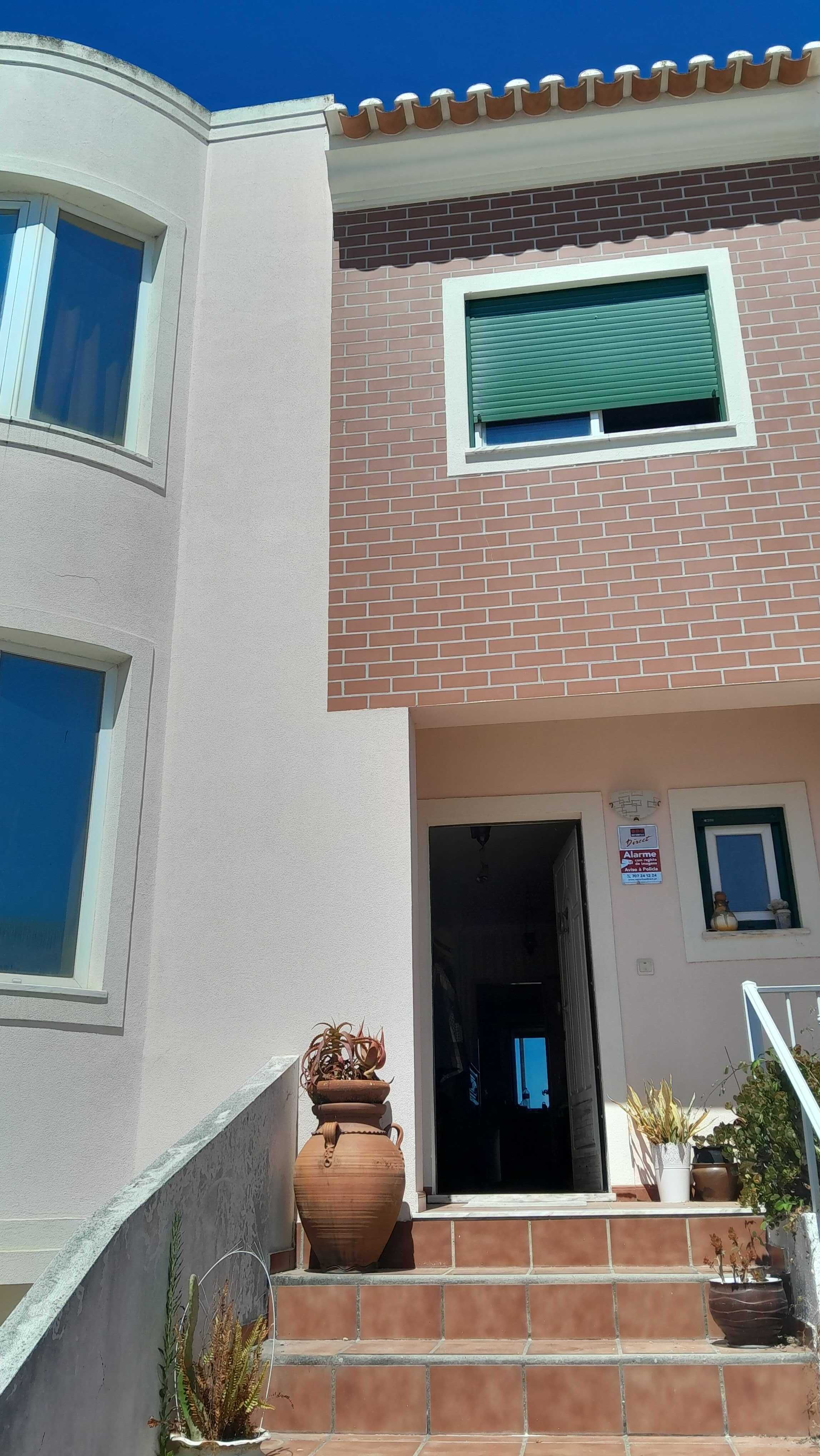 Quarto para alugar / Room to Rent