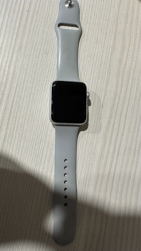 Продам Apple Watch 3 на 42