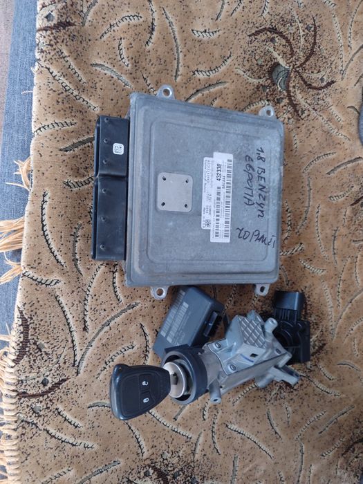 Продам блок ЄБУ Dodge caliber 1.8