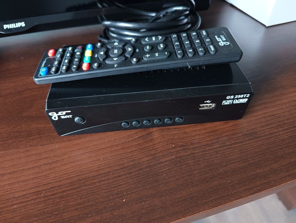 Telewizor Philips 24" z dekoderem DVB-T2