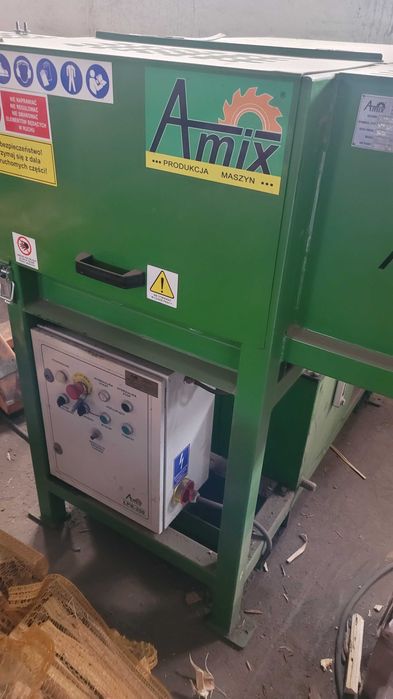 Automat do produkcji drewna rozpałkowego