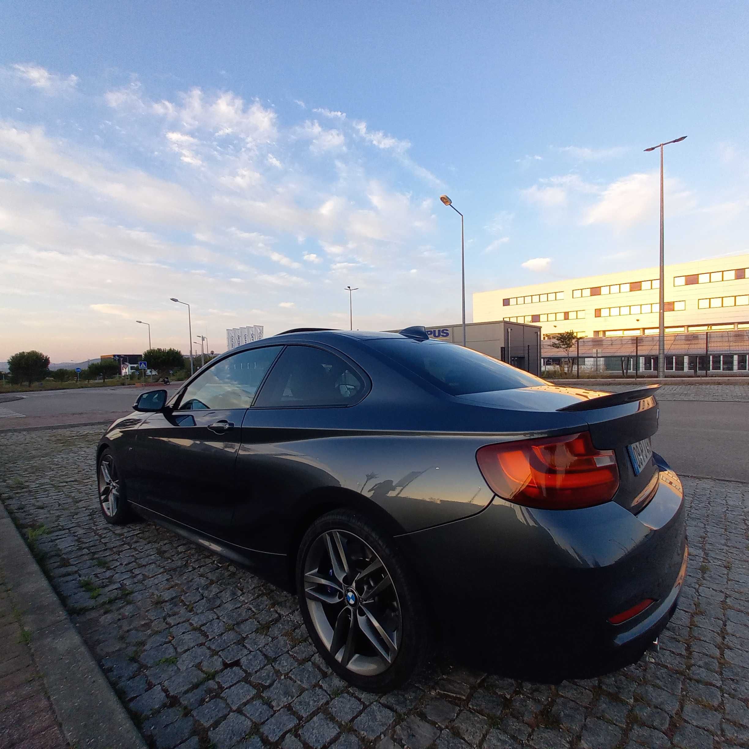 BMW Série 2 225d Coupé 218cv Nacional em Excelente Estado