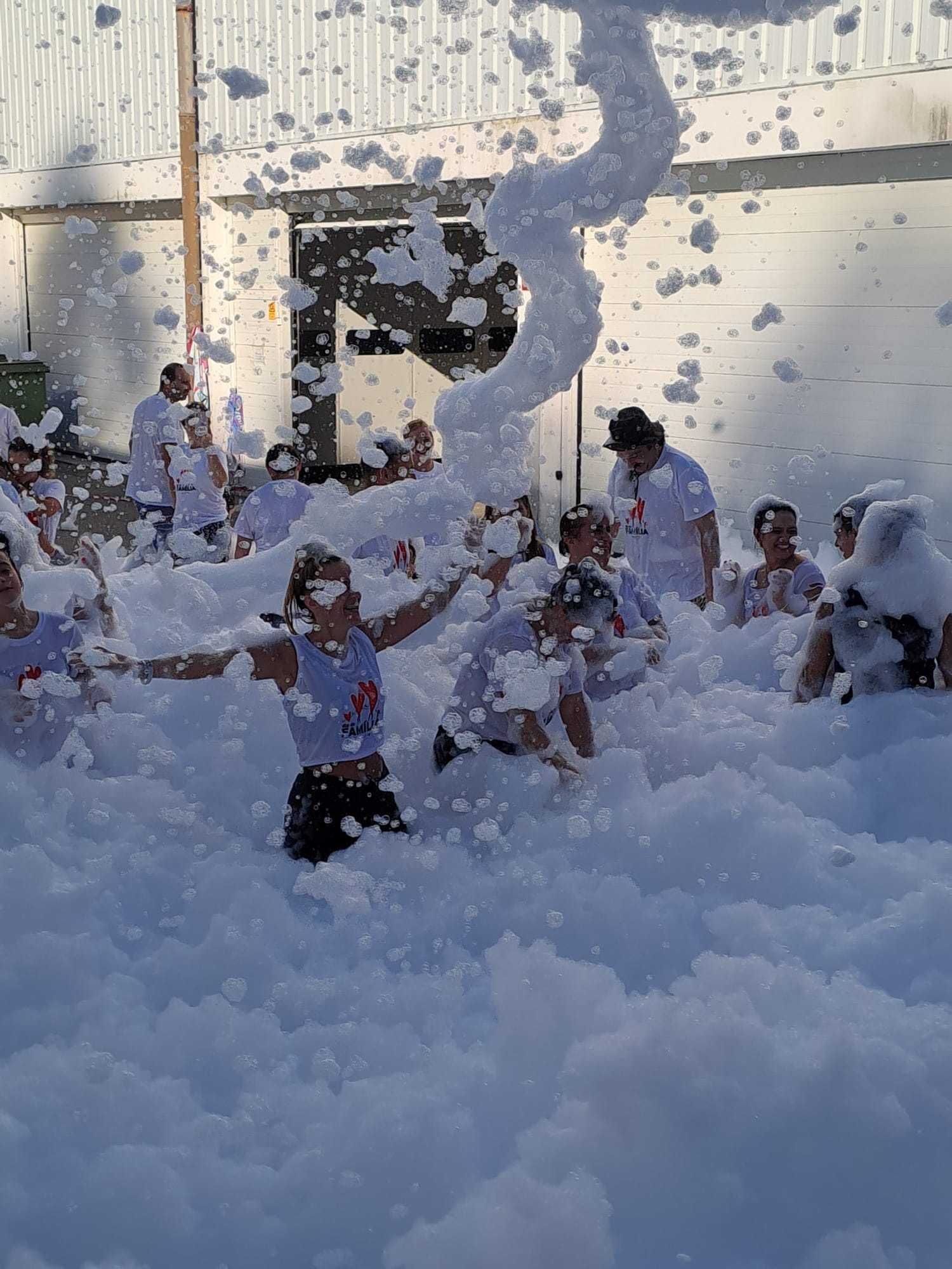 Festa da espuma / insufláveis aquáticos