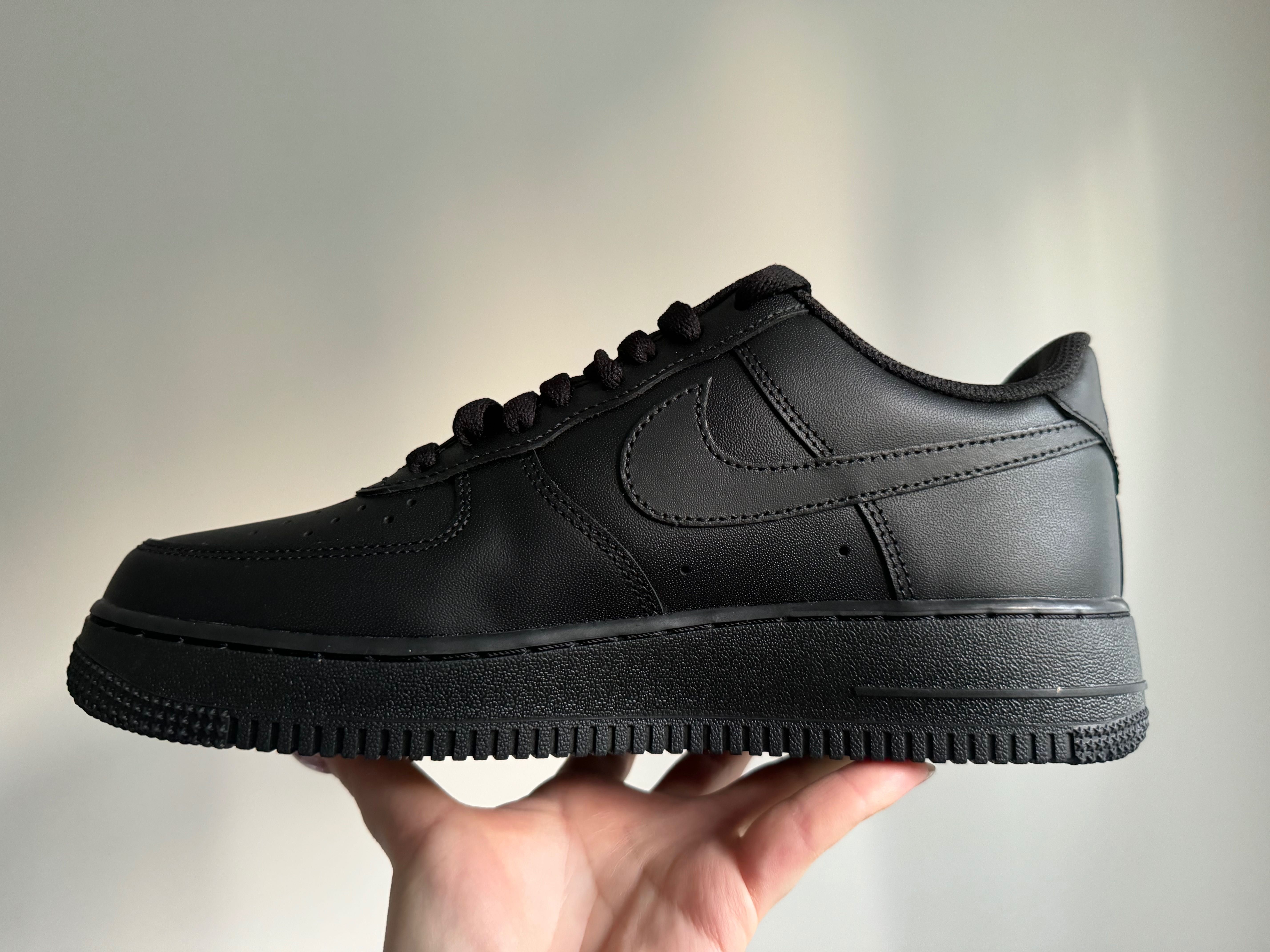 Buty Nike Air Force 1 Low '07 Black r. 41