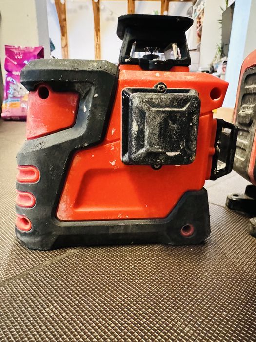 Pro Poziomica Laserowa Laser Krzyżowy 360, bateria, ładowarka