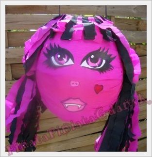 Monster High pinata, piniata