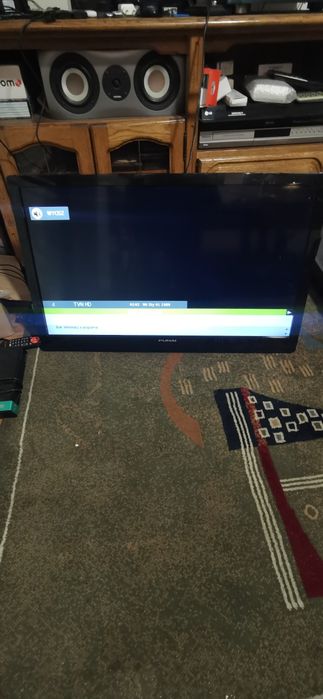 Telewizor Funai 32 z uchwytem