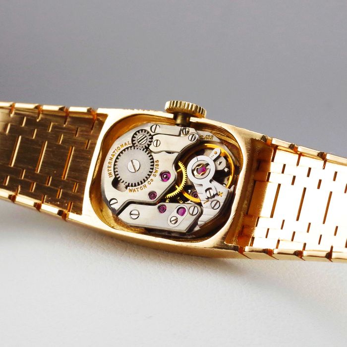 IWC SCHAFFHAUSEN CAL. 432 zegarek damski VINTAGE Lite ZŁOTO 18K / 750