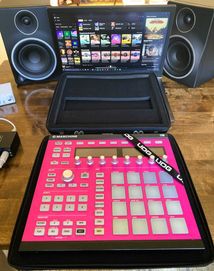 Native Instruments - Maschine MK2 Custom + CASE UDG + OPROGRAMOWANIE