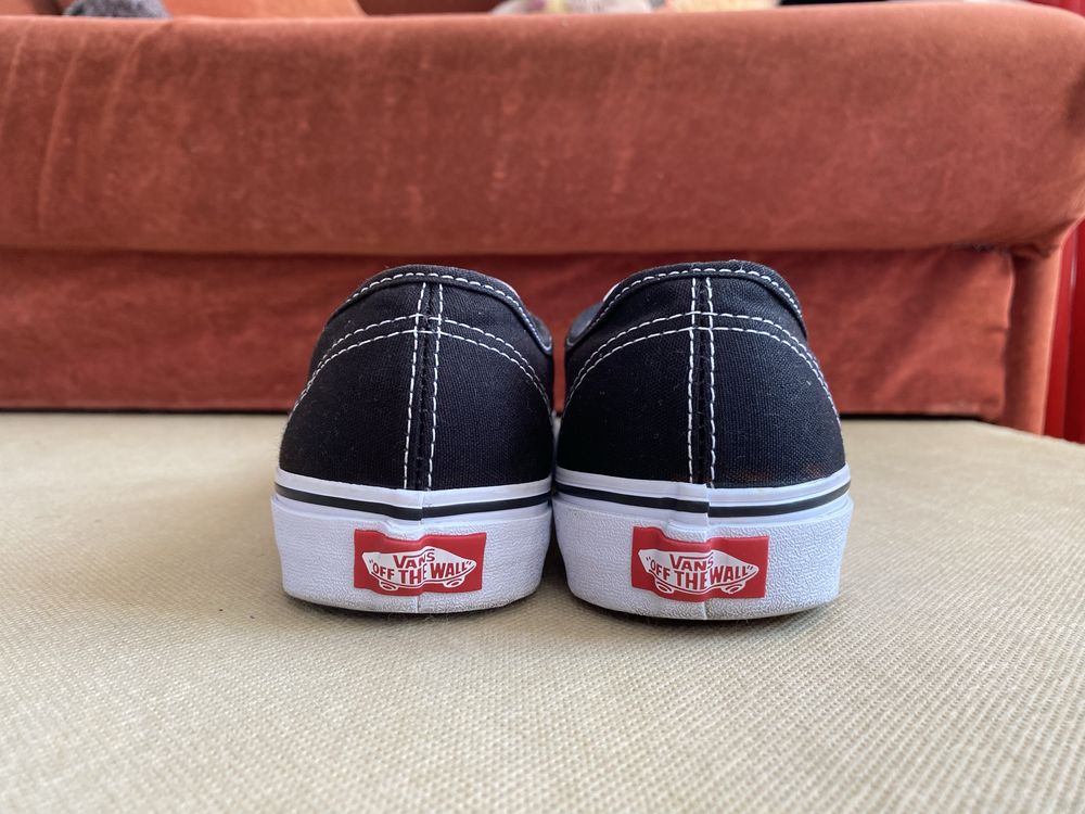 Оригинальные кеды Vans Authentic