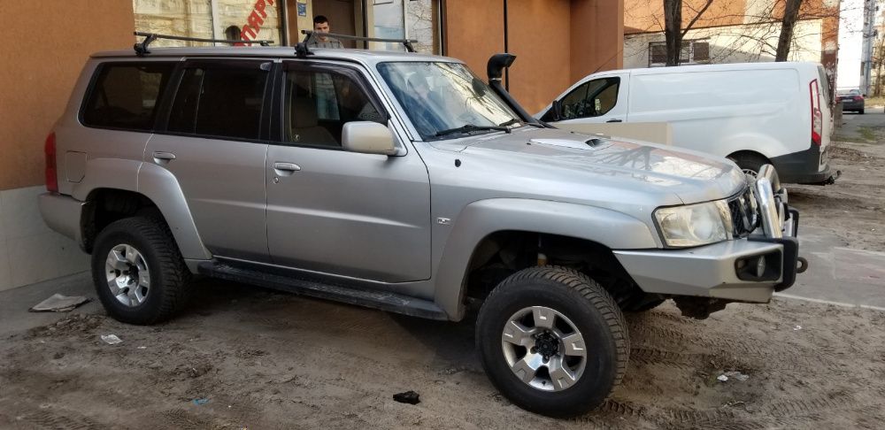 Двери  NISSAN PATROL Y61(2004-2010)