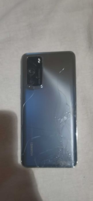 Huawei P40 (não é o lite)