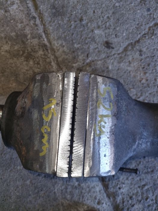 Imadło warsztatowe   52kg 15cm