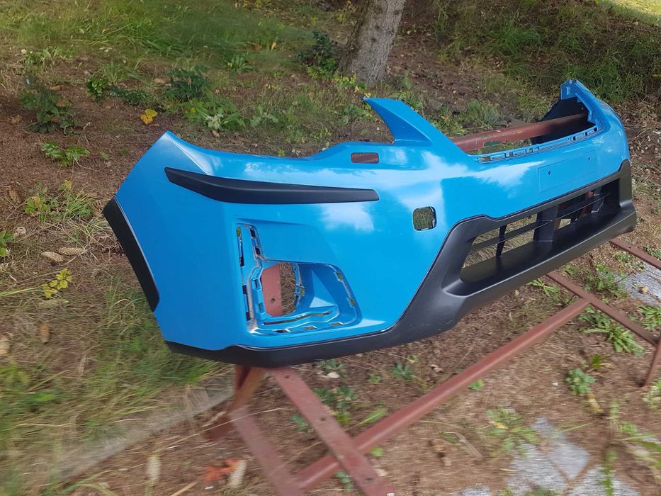 Zderzak Subaru XV 16-17 igła w kolor