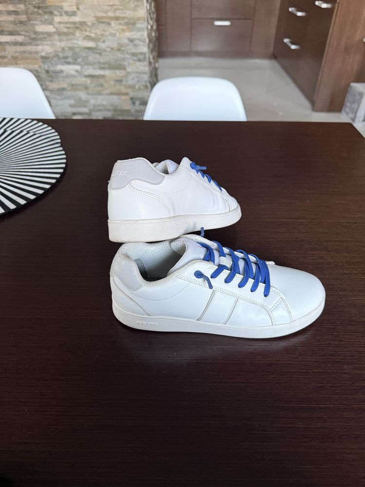Biale sneakersy GEOX r.37 jak nowe