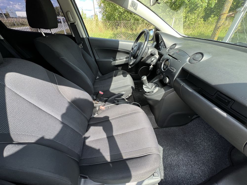 Mazda 2 • 1.5i • 5-drzwi • 2008r • Bogate wyposazenie •