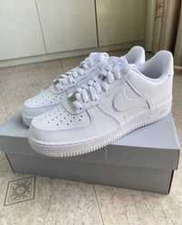 Nike Air Force 1 Low '07 White39