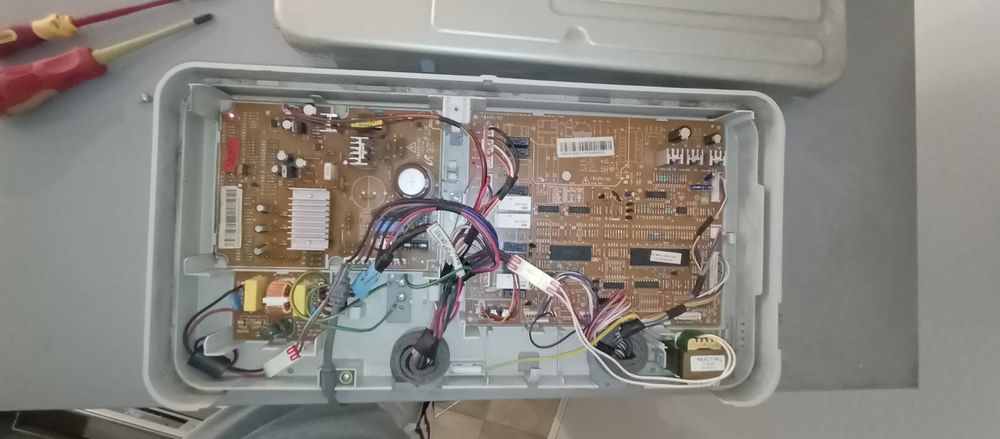 Elektryk – Awarie, Smart Dom, Bramy, Instalacje, AGD, Maszyny