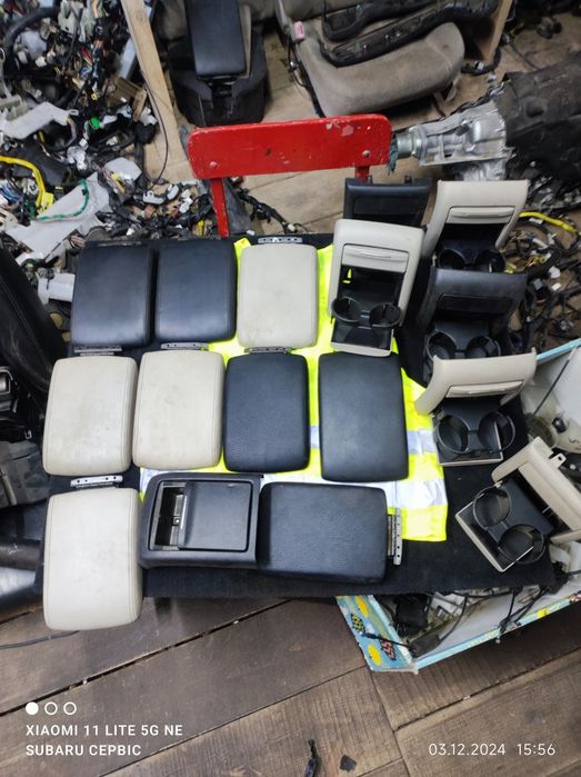 Подлокотник подстаканник subaru legacy outback 2004-2008 разборка