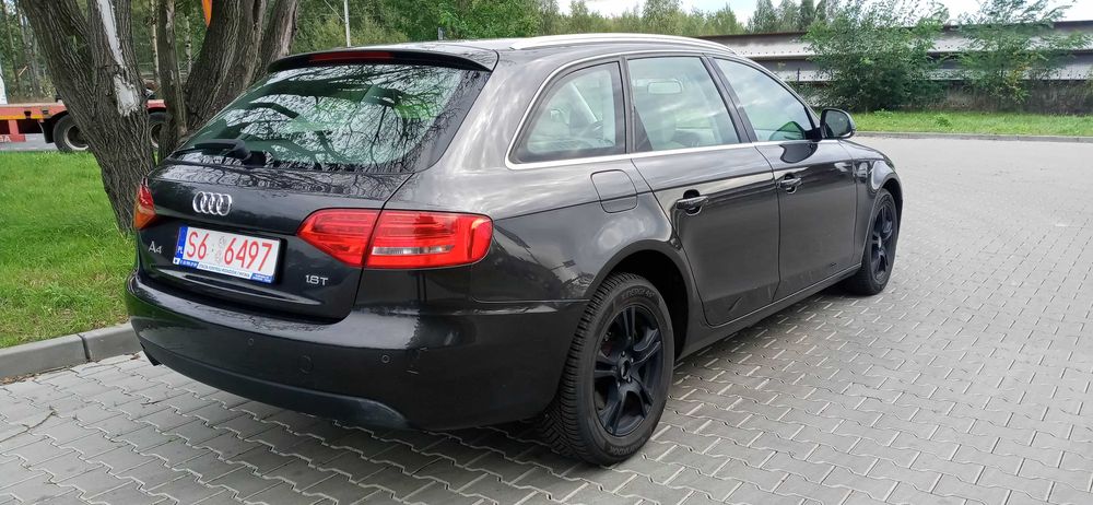 Audi A4 B8 1,8TFSI 160 KM Skóra Xenon Led Klimatronik Bez Wady Olejowe