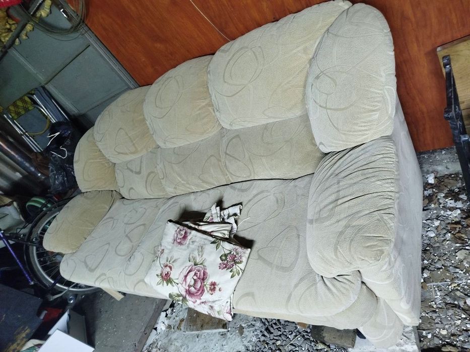 Диван велюровий 2000х80