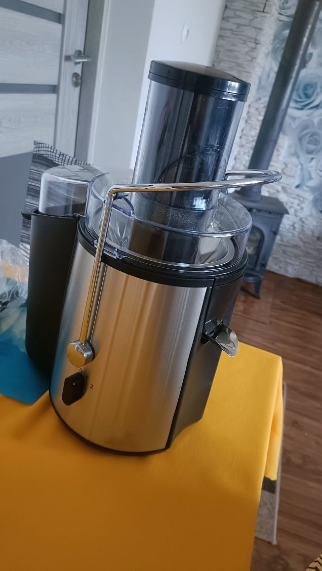 Nowy robot kuchenny - sokowirówka