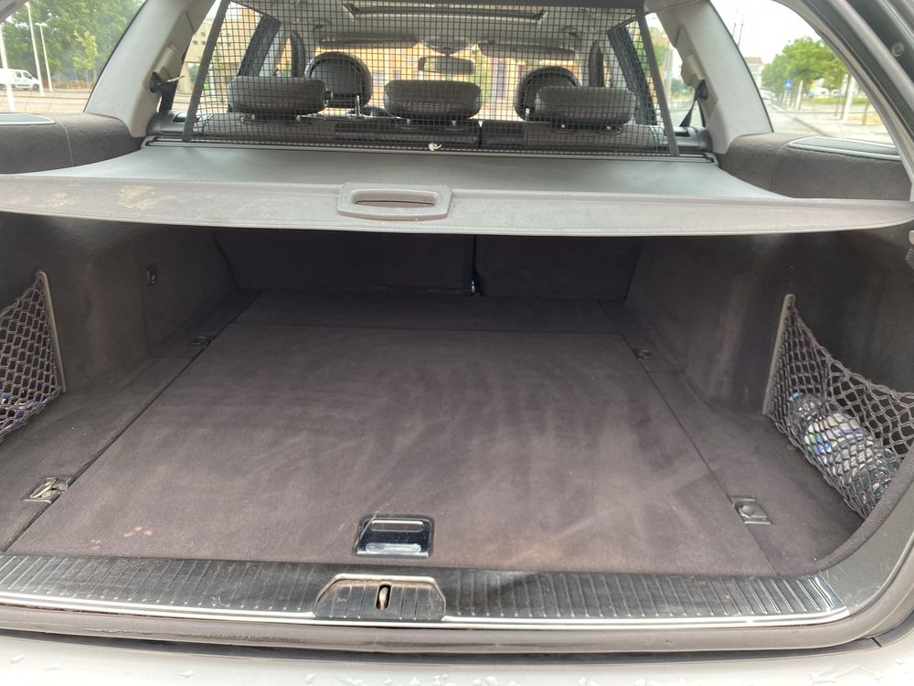 Mercedes E220 cdi avant- guard