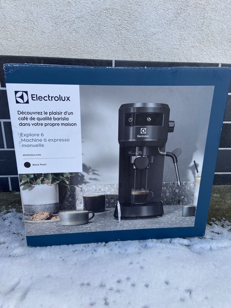 Кавоварка рожкова ELECTROLUX