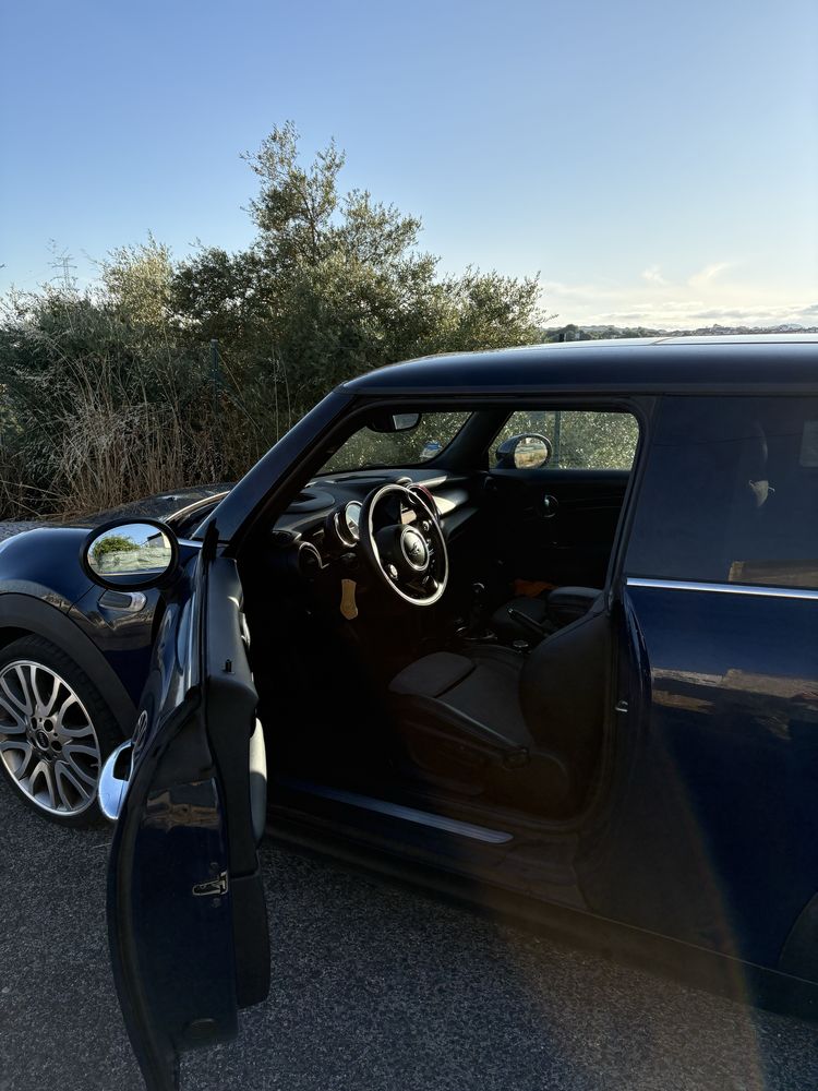 Mini Cooper D 1.5 (116cv)
