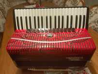Sprzedam akordeon Hohner Ventura IV 120 basów – pierwszy właściciel