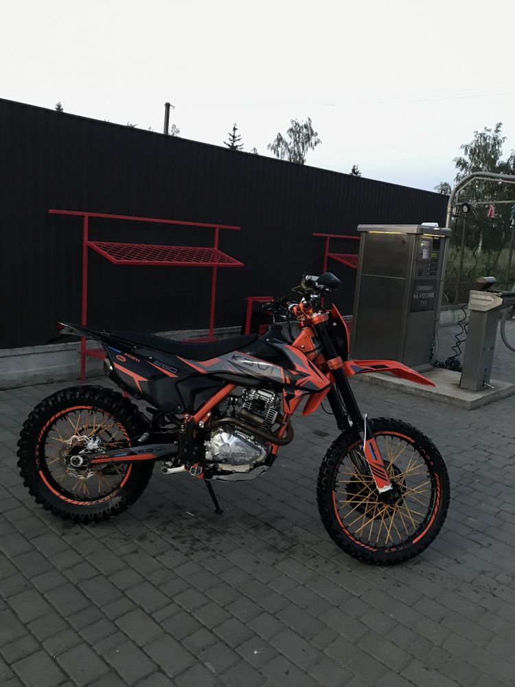 Продам Кові адванс 250