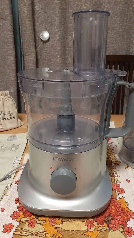 Кухонный комбайн kenwood FPP 23 б/у