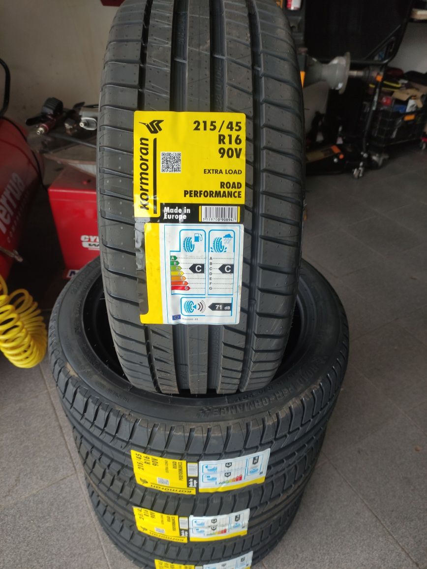 Pneus 225/55R17 - 195/60R16 - 205/55R16 - 195/55R16 - 195/65R15