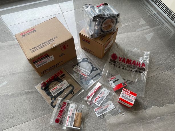 Nowy Cylinder Tłok Yamaha YZF-R125 Silnik Komplet ! OEM ! Części !