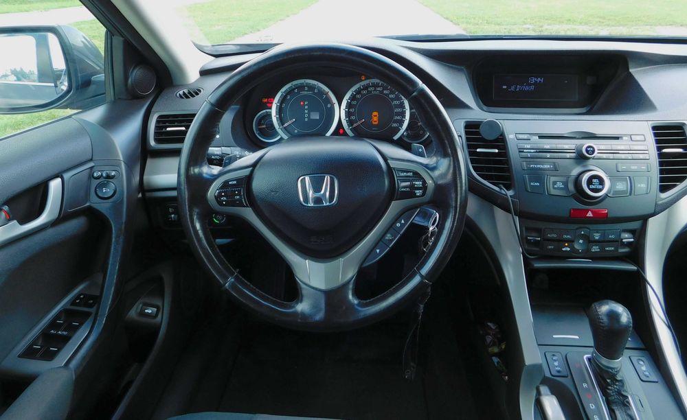 Honda Accord 2.0 Elegance