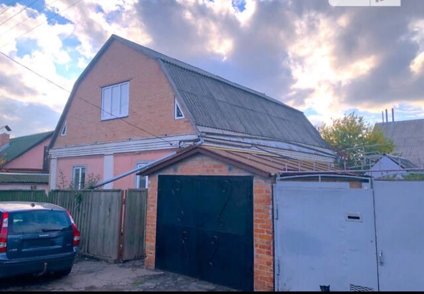 Продаж цегляного будинку! 10 хв до Центру міста
