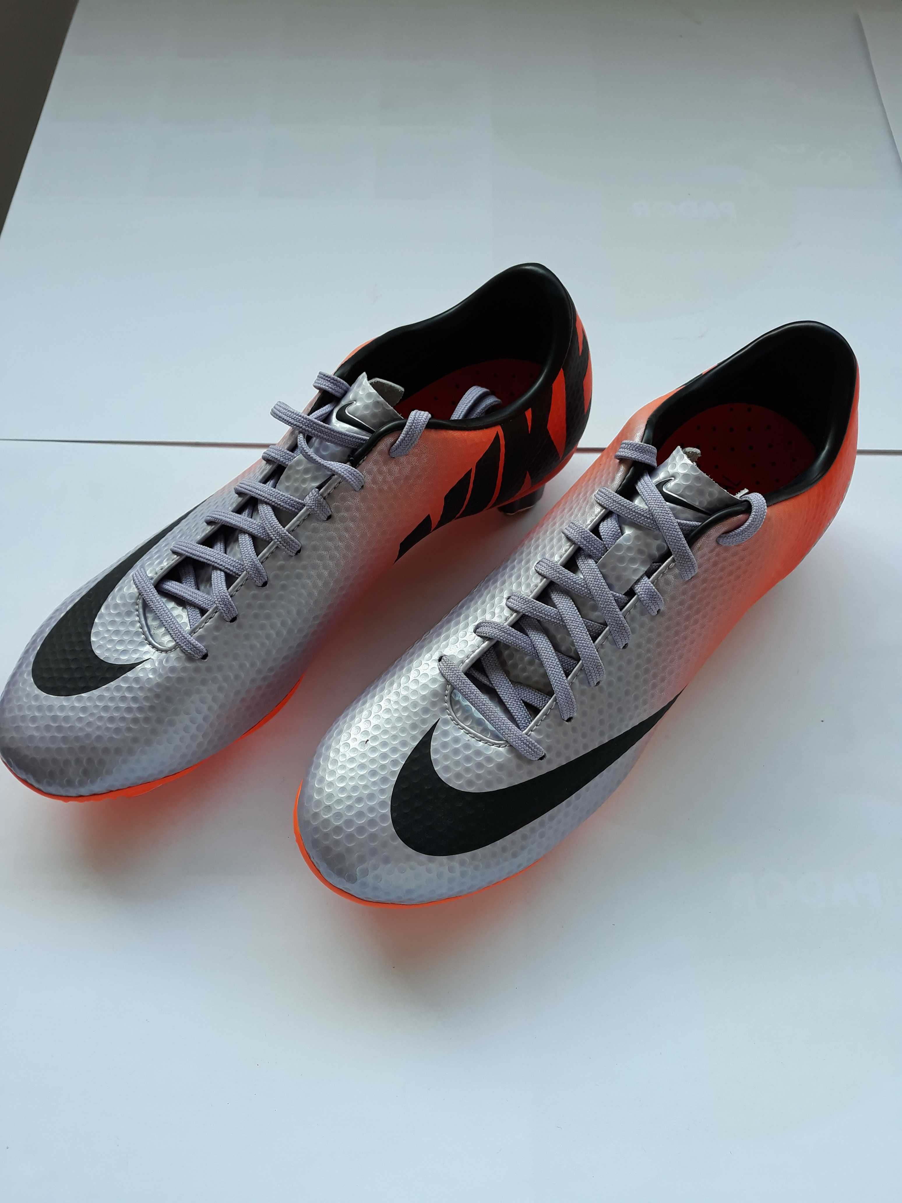 Exclusivas Nike Mercurial Veloce FG - n.º 39 - edição em Carbono