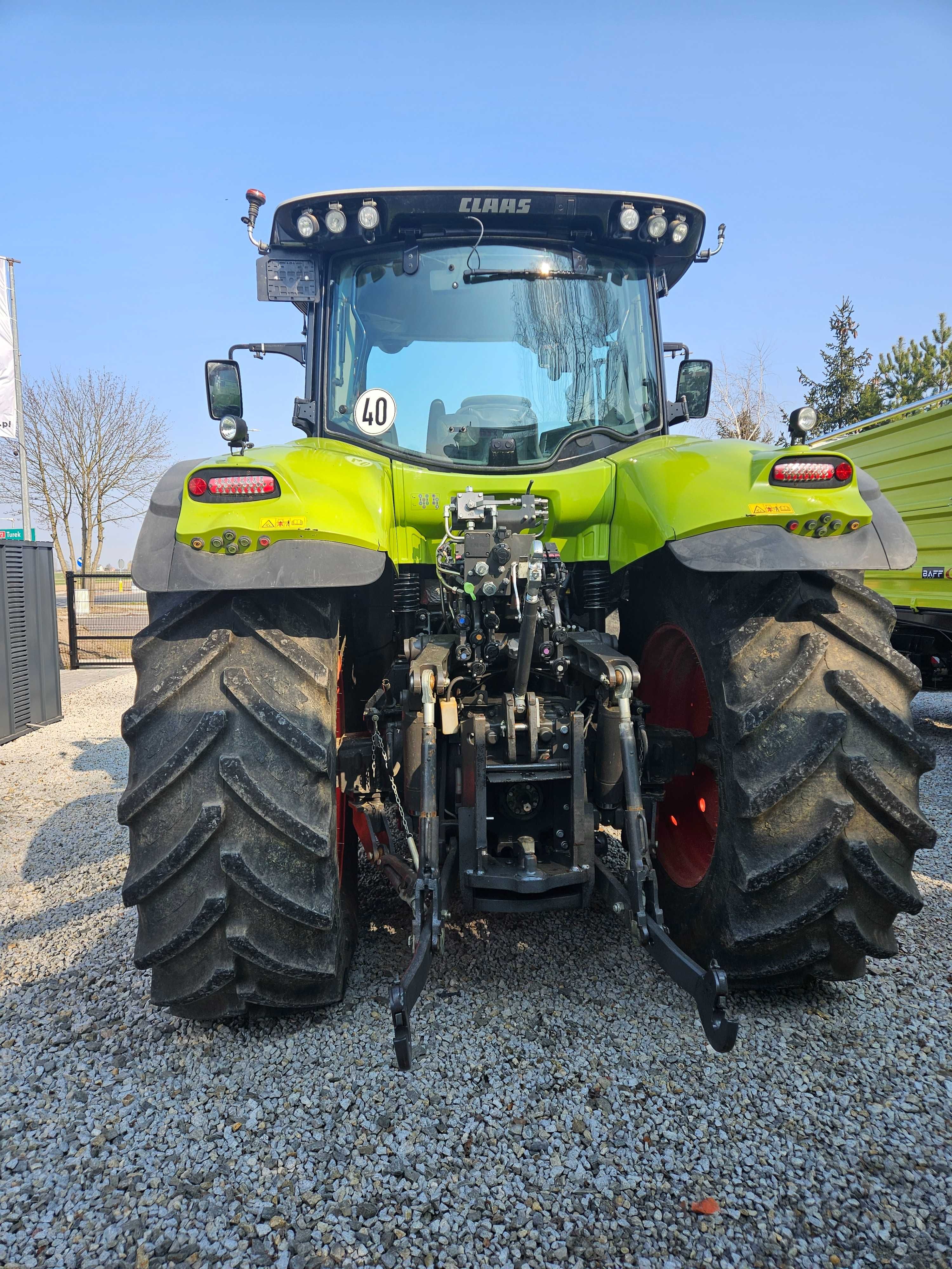 Claas Axion 830 Cebis z biegami pełzającymi