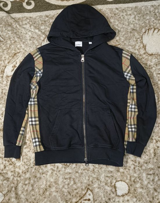 Кофта Зипка Барбери