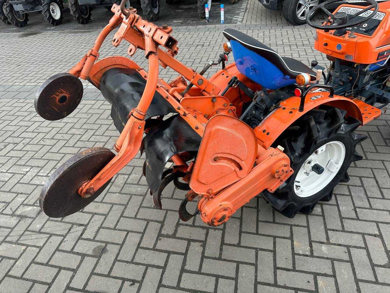 Японський трактор/міні трактор KUBOTA B-1 10кс