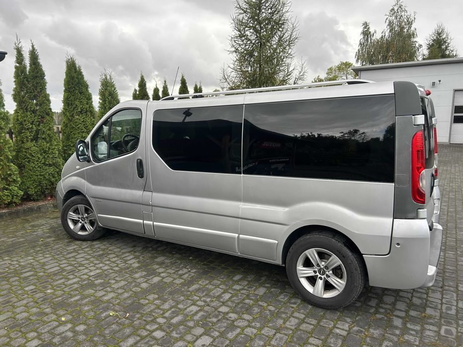 Opel Vivaro 9os. long