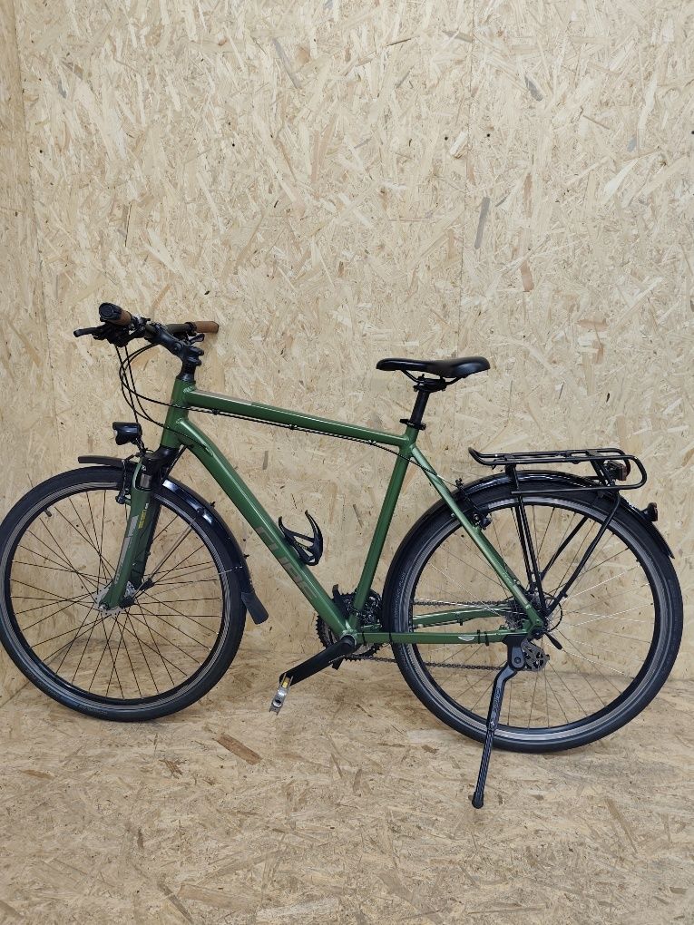Rower CUBE Touring HPA piękna zieleń dynamo w piaście